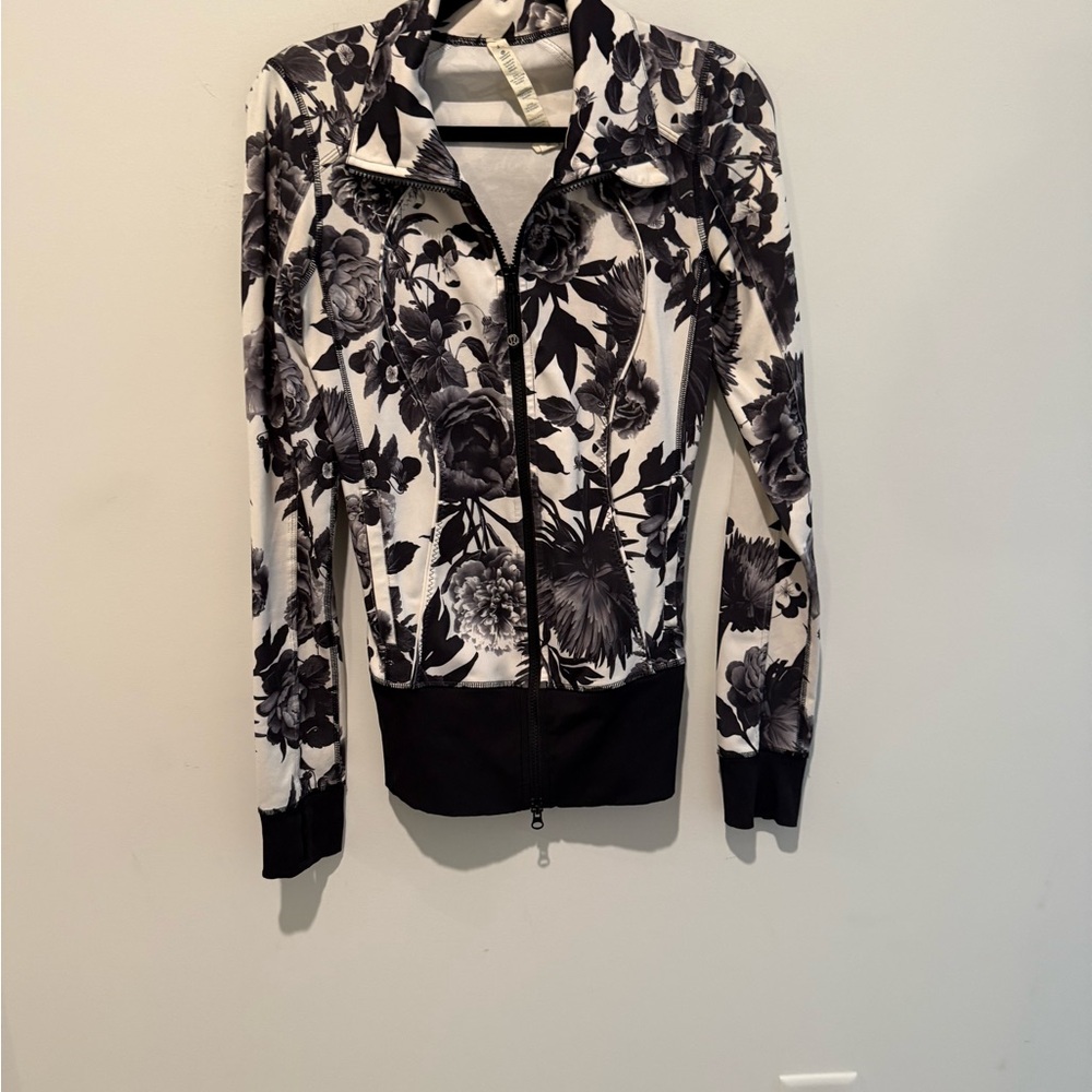 Lululemon Athletica Black and White Floral Jacket